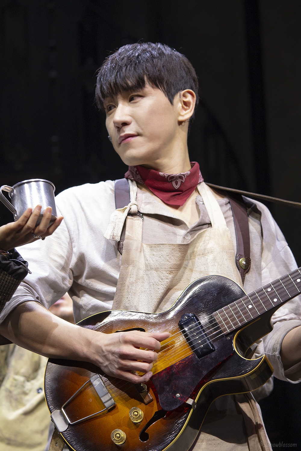 오르페우스 역의 조형균 배우