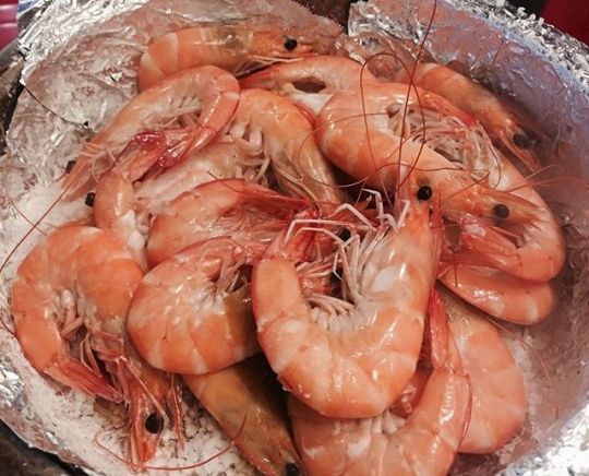 논현동 영동시장 꽃새우 '얼짱포차'