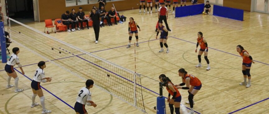 초보감독 김연경 원더독스 한일전 슈지츠 고등학교 배구팀 강점 역사 이력