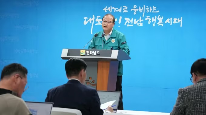 구제역 위기경보 ‘심각’ 단계… 전남 전역 확산에 방역 총력전
