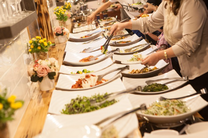 학교 급식에서 시작된 변화, 공공기관의 비건 도입 사례