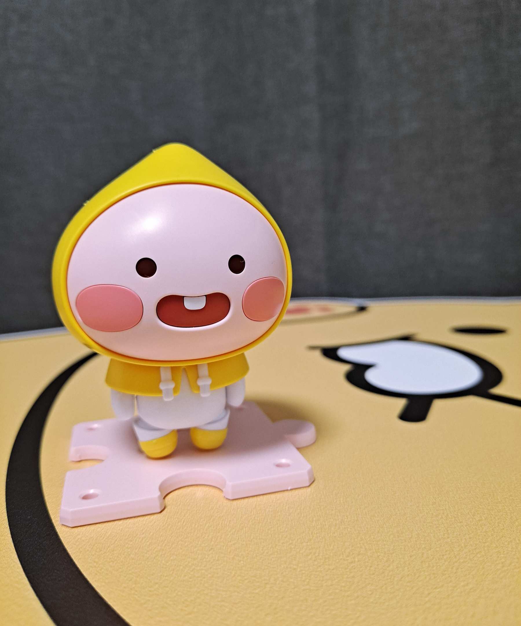 춘식이 테이블위 리틀어피치