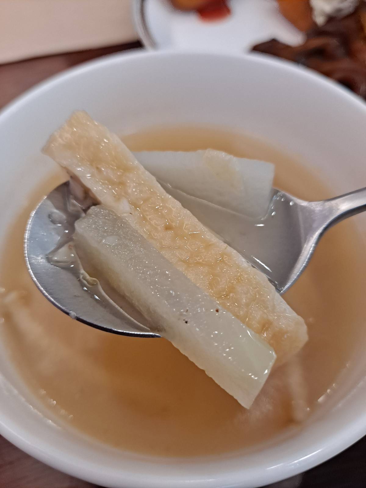 봄봄 어묵국