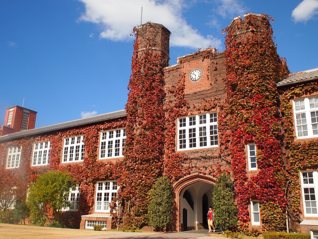 졸업 후 5년 차 미국 MBA 연봉 분석