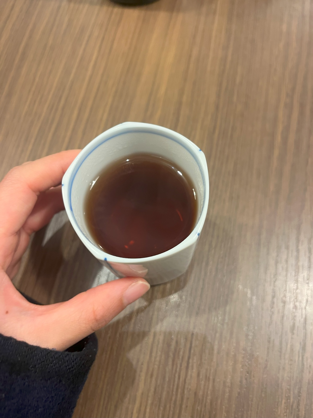 일본 도쿄 현지인 맛집 아오이 교엔 식전차