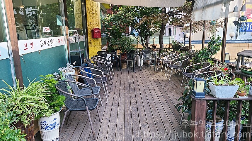 인천-미추홀구-주안동-영월-옹심이칼국수-테라스