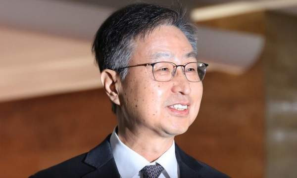 김숙동 감사원 국장 및 감사원 정치적 중립성 문제