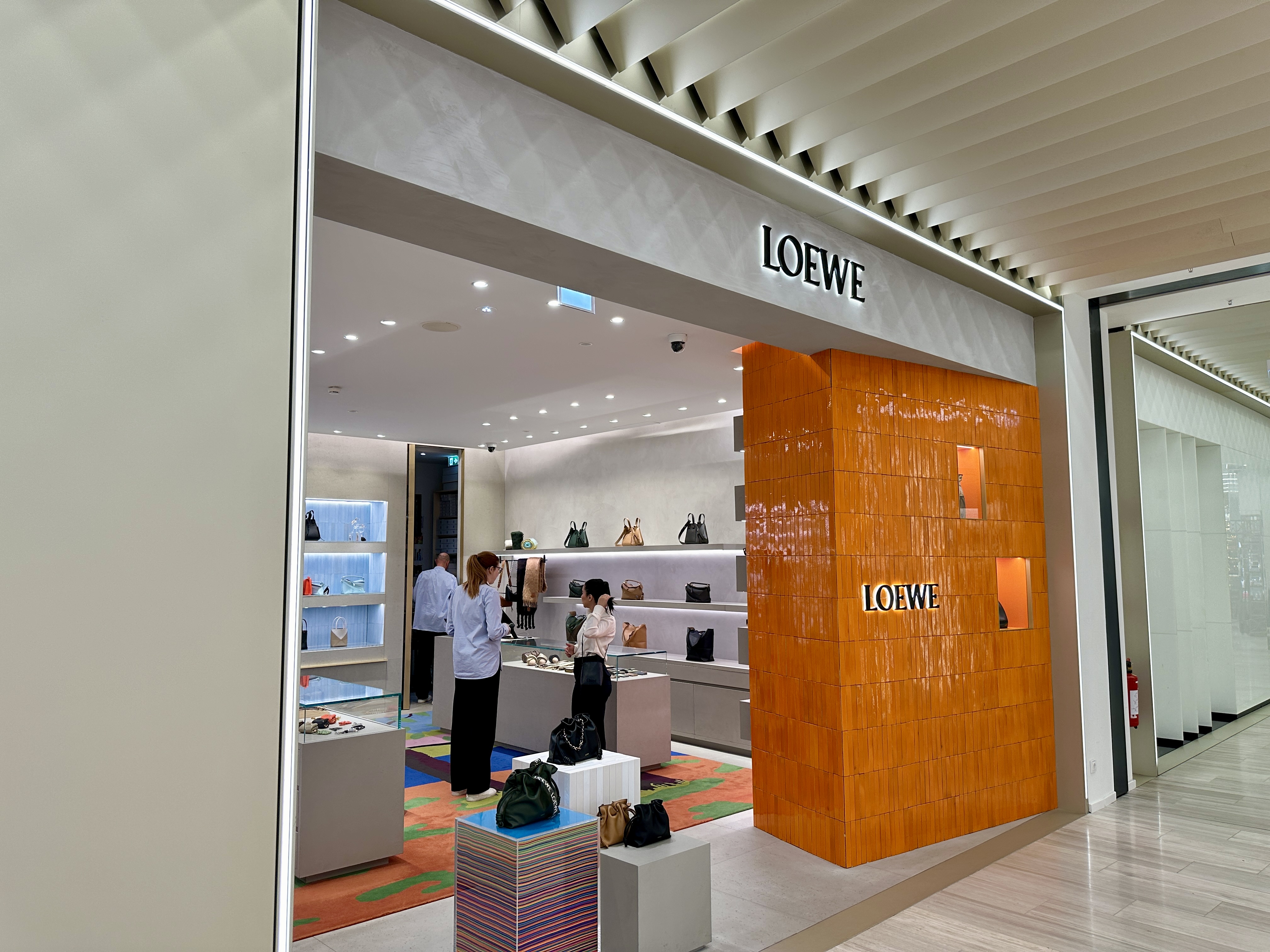 베를린 카데베 백화점 로에베 매장