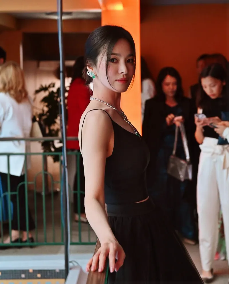 송혜교 쇼메&amp;#44; 송혜교 화보&amp;#44; 송혜교 보그&amp;#44; 송혜교 주얼리&amp;#44; 송혜교 목걸이&amp;#44; 쇼메&amp;#44; 쇼메 앰버서더&amp;#44; 쇼메 주얼리&amp;#44; 쇼메 목걸이&amp;#44; 비 마이 러브&amp;#44; 쇼메 비 마이 러브&amp;#44; 조세핀 컬렉션&amp;#44; 하이주얼리 브랜드&amp;#44; 프랑스 명품 주얼리&amp;#44; 쇼메 가격&amp;#44; 쇼메 예물&amp;#44; 명품 예물 추천&amp;#44; 쇼메 후기&amp;#44; 쇼메 실착&amp;#44; 셀럽 주얼리&amp;#44; 송혜교 착용&amp;#44; 쇼메 예약구매&amp;#44; 명품 주얼리 추천&amp;#44; 하이주얼리 착용컷&amp;#44; 비마이러브 실착&amp;#44; 쇼메 조세핀