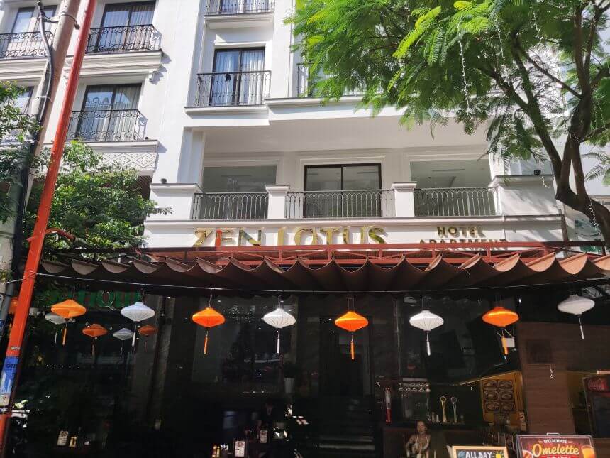 다낭 미케비치 근처 신상 호텔 젠 로터스 외관