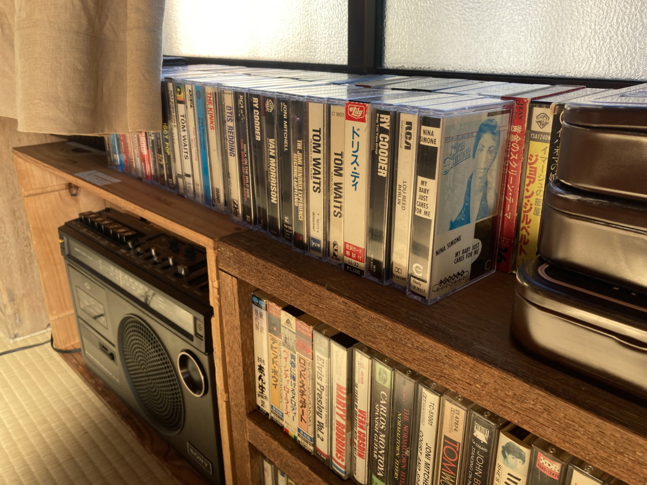 퍼펙트 데이즈 카세트테이프와 플레이어