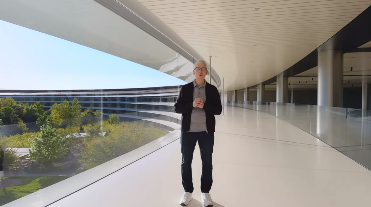 애플 이벤트 2024 팀 쿡 ECO