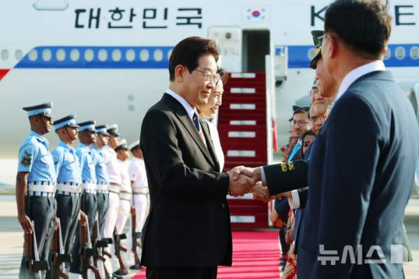 이재명 대통령 뉴델리 도착