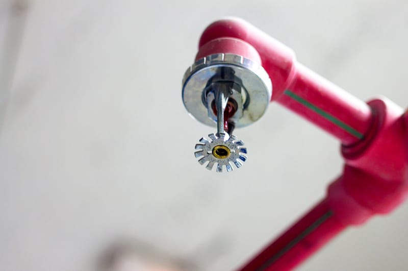 개과천선의 소방이야기_스프링클러설비_Sprinkler System&amp;#44; 건식(Dry). 습식(Wet)&amp;#44; 준비작동식(Pre-action)&amp;#44; 일제살수식(Deluge).