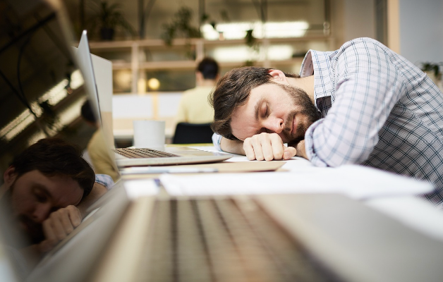 번아웃 없이 일하는 법: 직장인의 멘탈 관리 전략