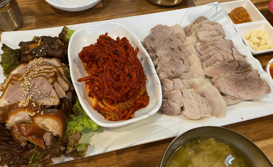 생생정보통 성남 굴보쌈 27년 전통 맛집