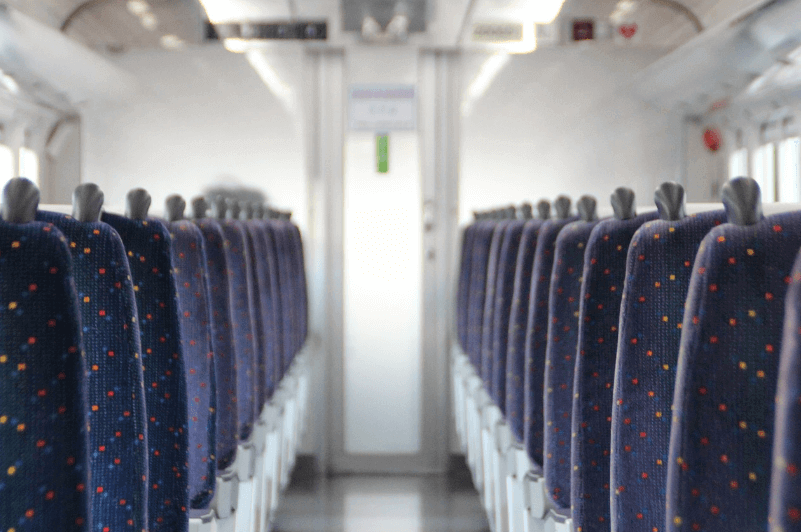 서해 금빛열차 온돌마루 예약 시간표 할인 받기와 관련된 열차 내부 사진