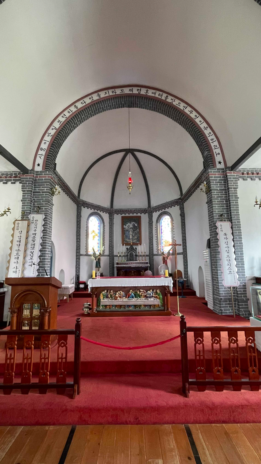 합덕성당 실내