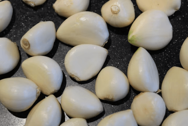 심혈관 건강 지키는 생마늘 섭취법