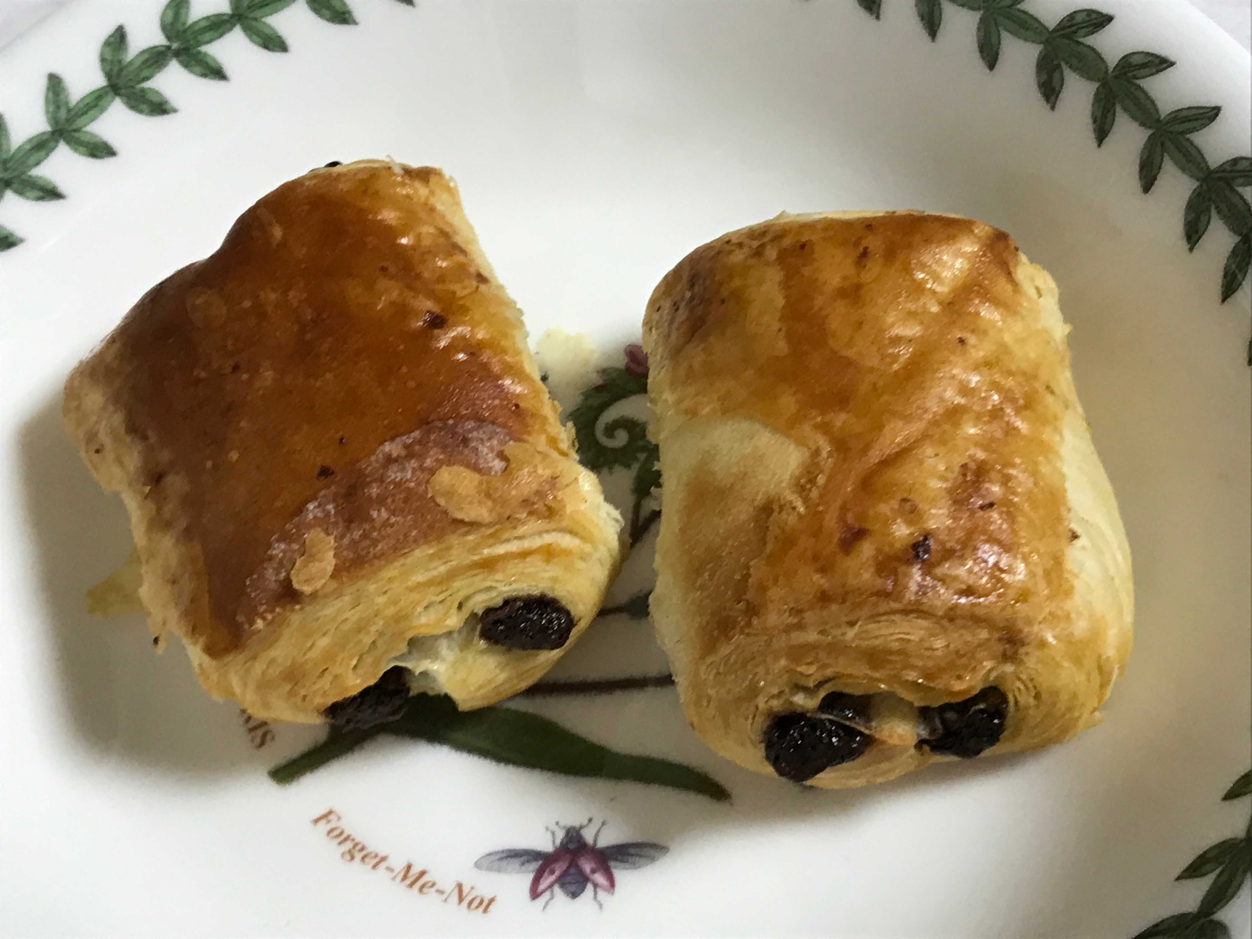 에어프라이어에 구운 뺑오쇼콜라