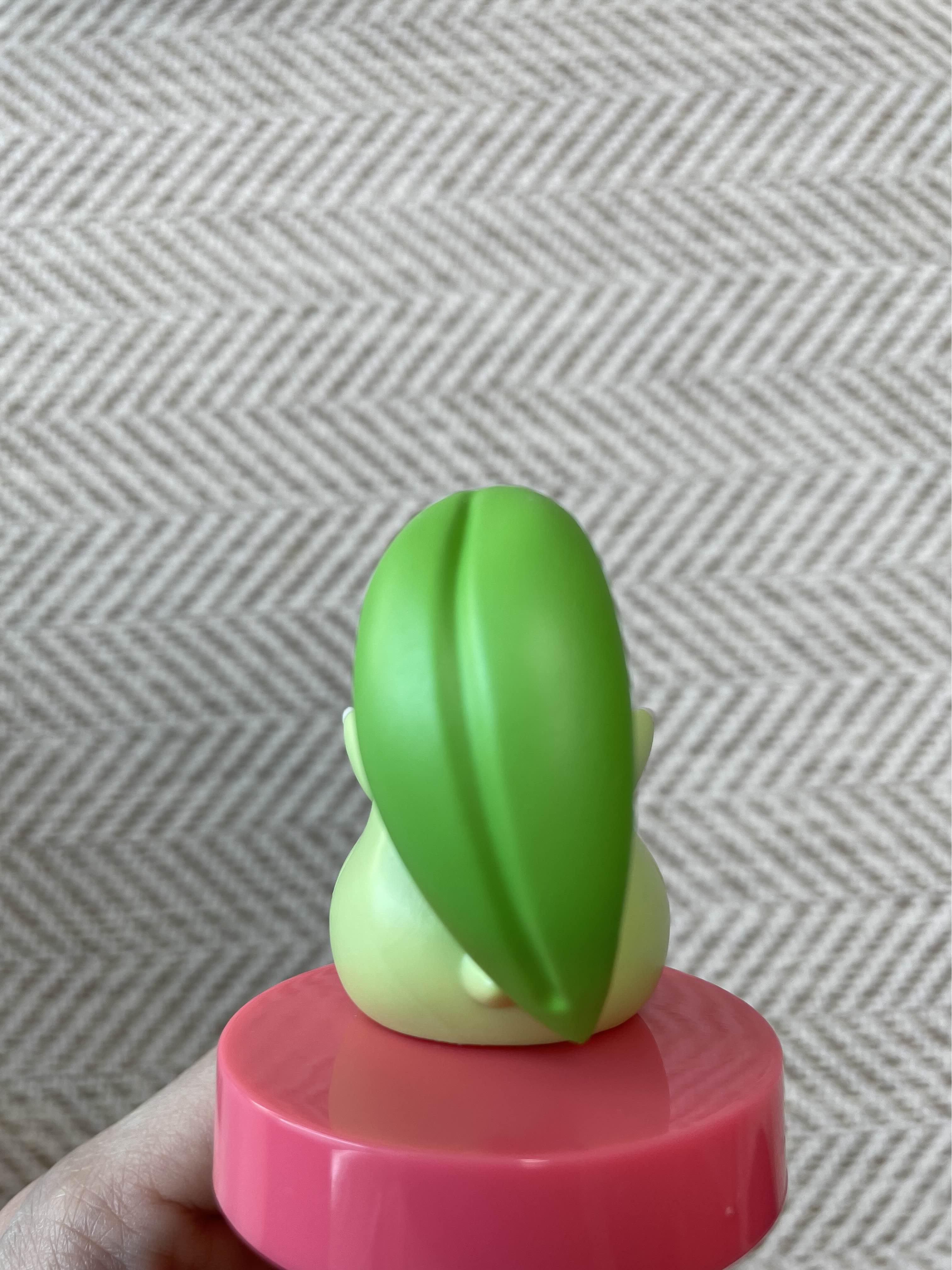 베스킨라빈스 포켓몬 피규어 시즌2-치코리타 피규어 사진뒷면