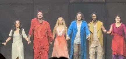 뮤지컬 노트르담드파리 내한 공연 커튼콜