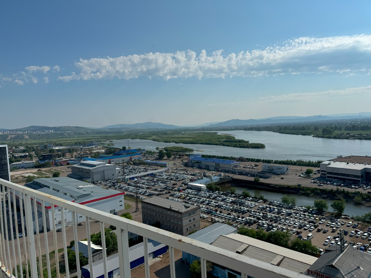 울란우데 아파트 베란다에서 찍은 사진