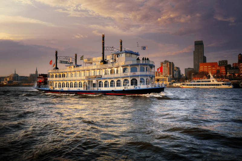 연휴 성수기 여행 시 여행꿀팁