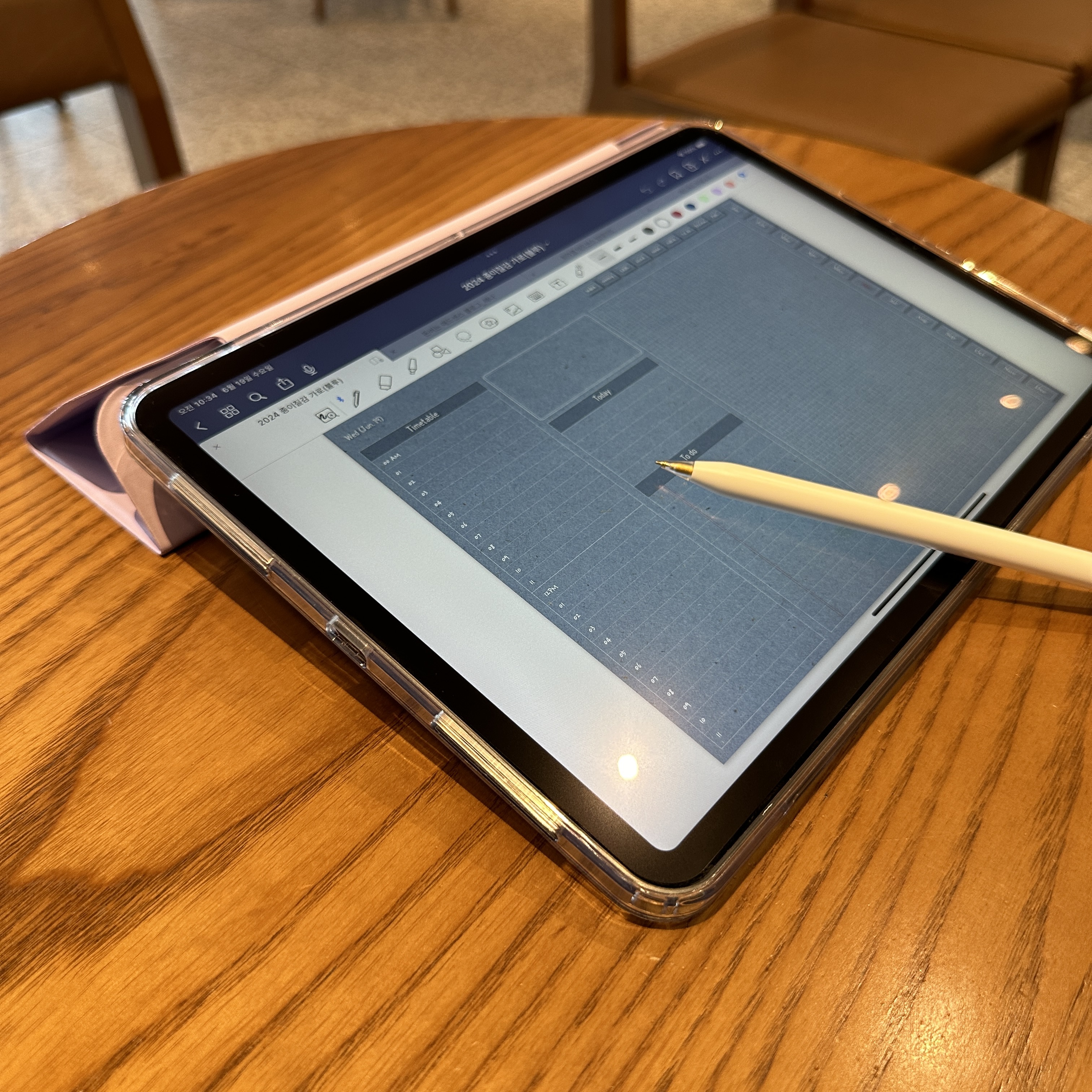 주블링_아이패드프로11인치_클리어마그네틱케이스