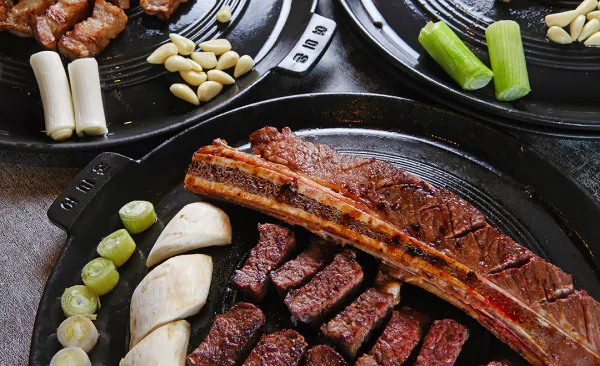 생생정보 대결 맛 대 맛 칼집 우대 갈비 vs 숯불 통삼겹살 음식점