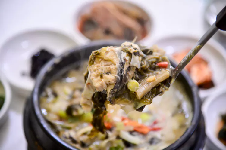생생정보-전남-여수-택시맛객-통장어탕-장어양념구이-조개탕-맛집-01