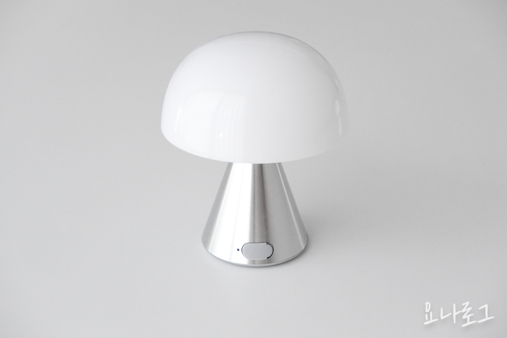 조명추천 무드등추천 인테리어 집들이 집들이선물 렉슨 렉슨미나 렉슨무드등 예쁜조명 예쁜무드등 무드등 여자친구선물 남자친구선물 대학생선물 여자친구선물추천 남자친구선물추천 오늘의집 LEXON LEXONMINA