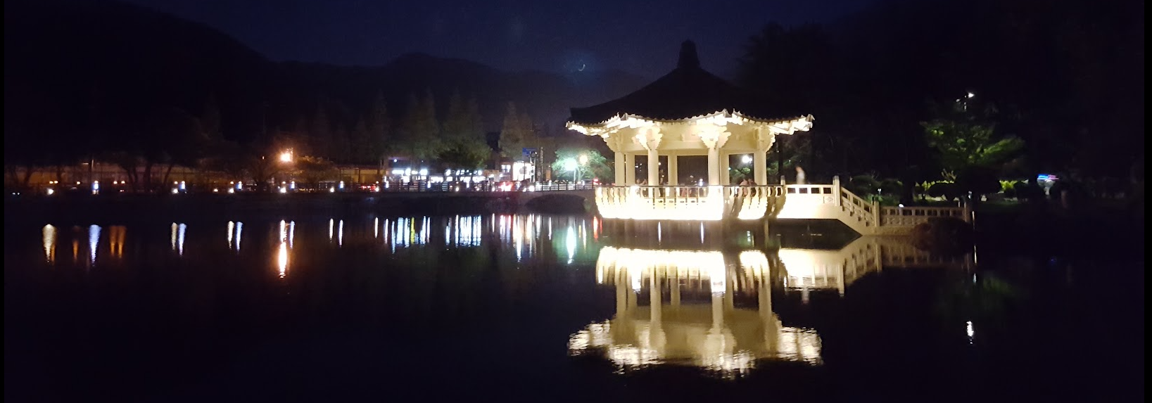 구미 금오산 금오지 정자