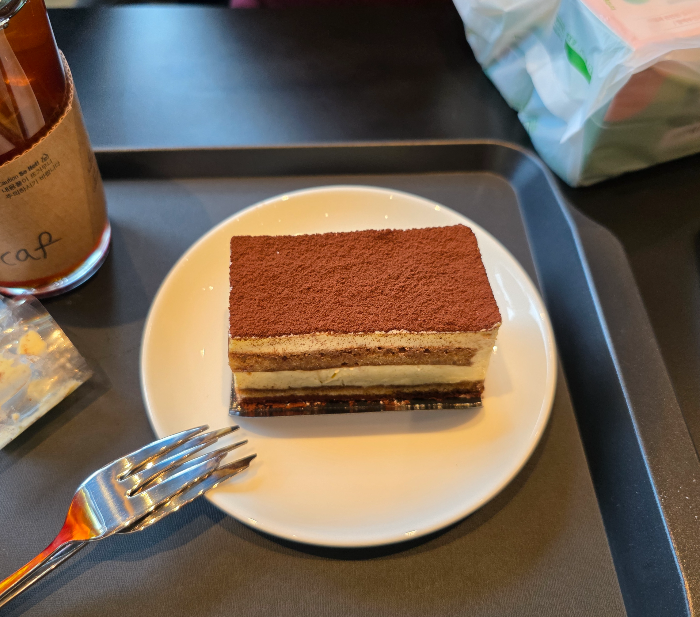 용산아이파크몰스페셜티카페테라로사티라미수