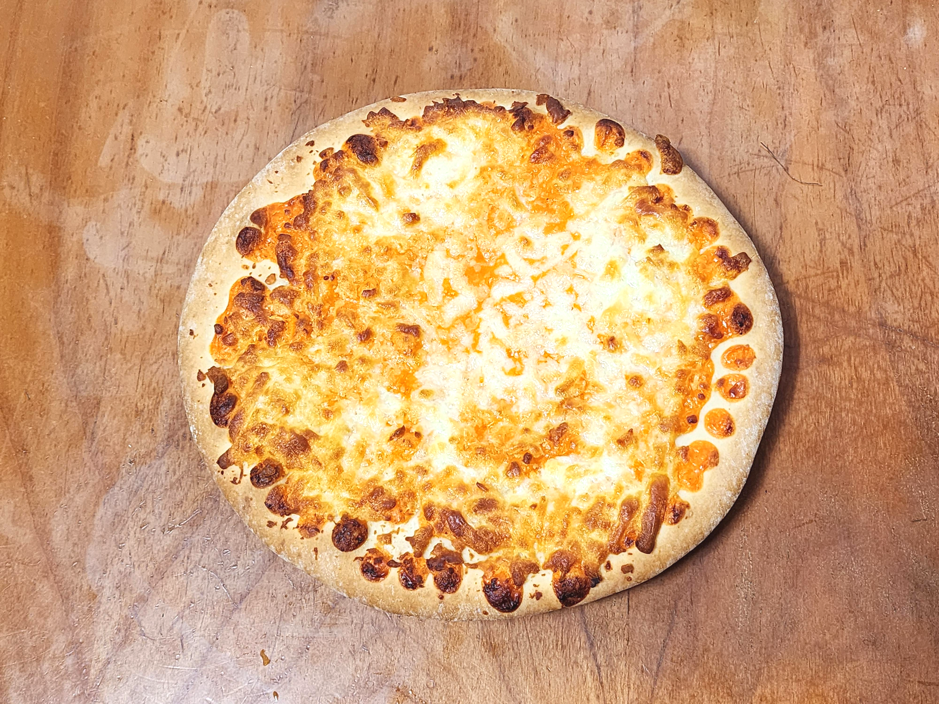 고메어니언체다치즈피자