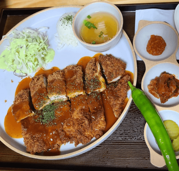 [6시 내고향] 진안 수삼 홍삼 택배 주문&amp;#44; 홍삼돈까스 수삼샐러드 진안마이산맛집 마이산힐링하우스