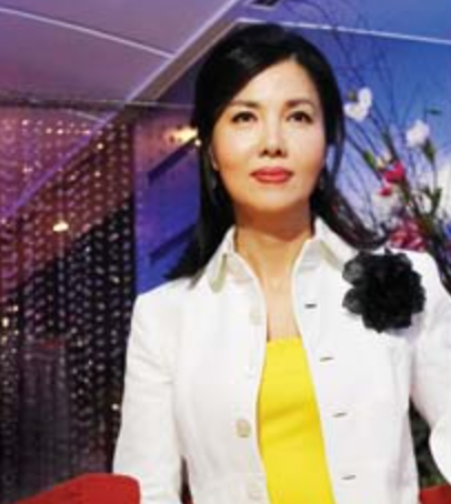 백지연(아나운서)