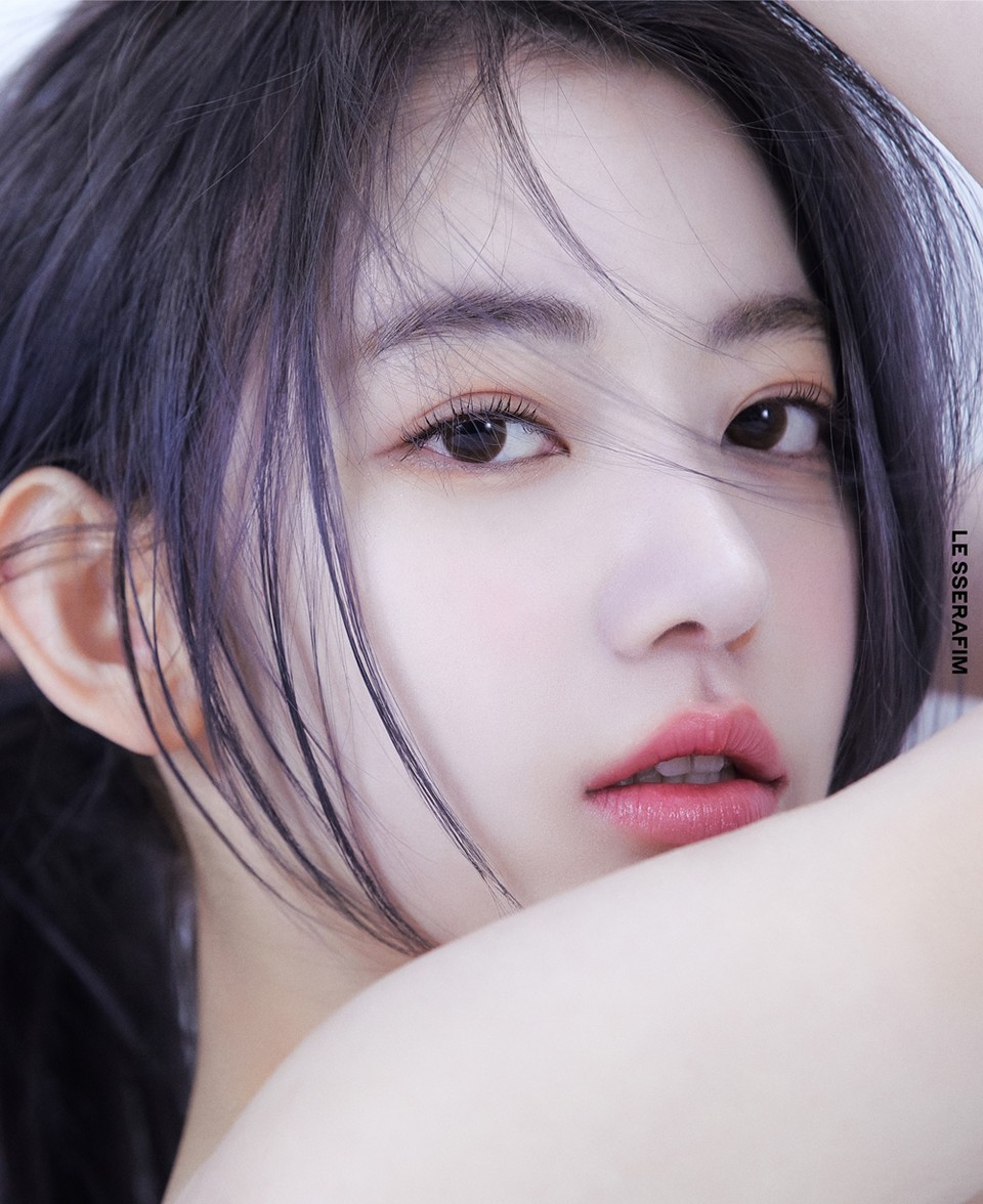 르세라핌(LE SSERAFIM0)