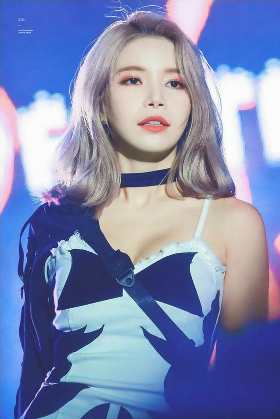 마마무 플러스 솔라 사진