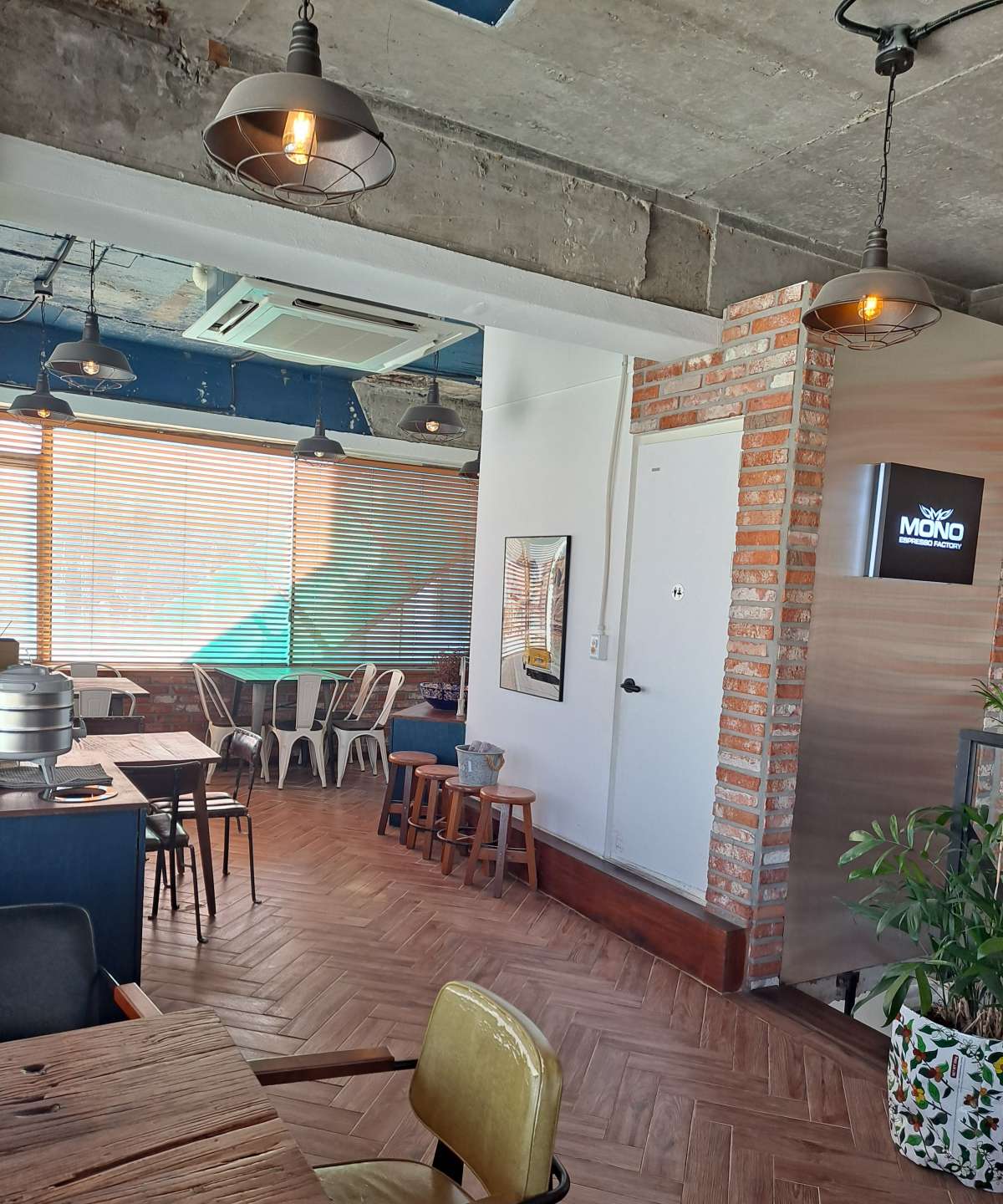 모노에스프레소 2층 풍경