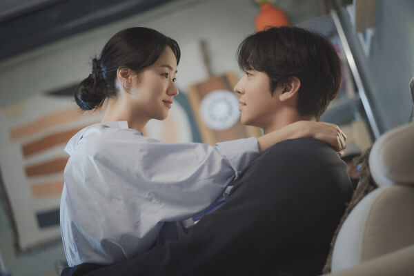 넷플릭스 너의 시간속으로 원작 몇부작 등장인물
