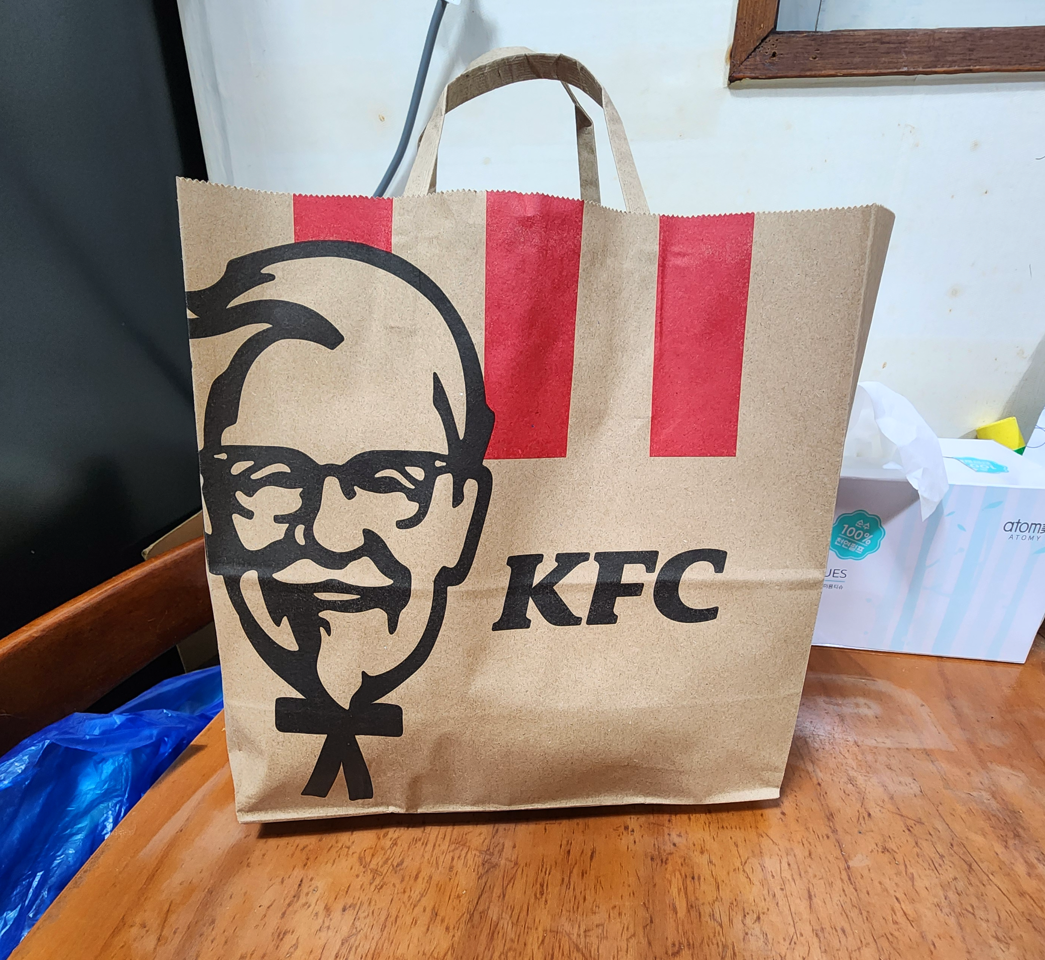 KFC메쉬포테이토그레이비