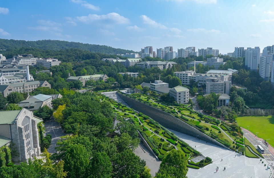 이화여자대학교: 여성 교육과 역량 강화의 글로벌 비콘