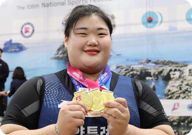 박혜정, 부상 딛고 최중량급 3연패 [사진=한국일보]