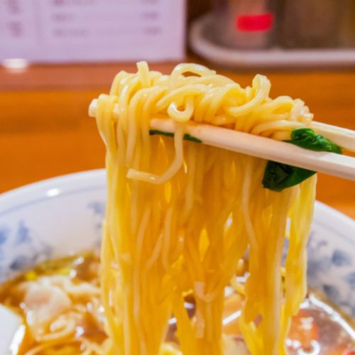 라면 수프는 절반만 사용 하자!