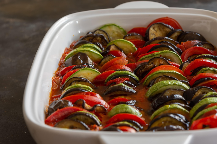 프랑스 전통 음식 라따뚜이 사진