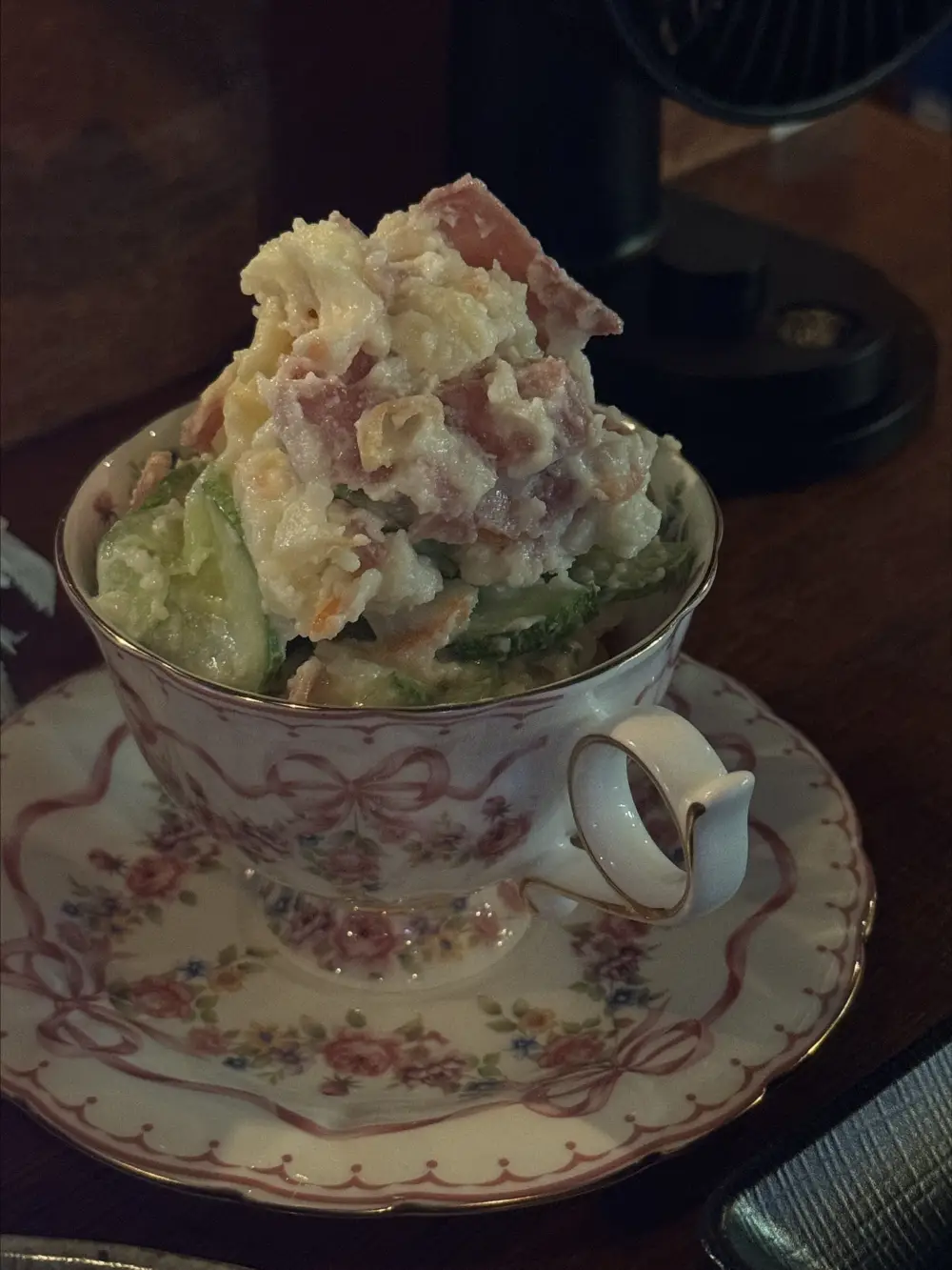 홍뎅 베이컨 포테사라