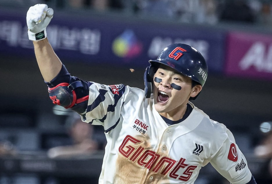 KBO 최저연봉 얼마일까? 프로야구 선수들의 연봉 구조 완전 해부 관련 사진
