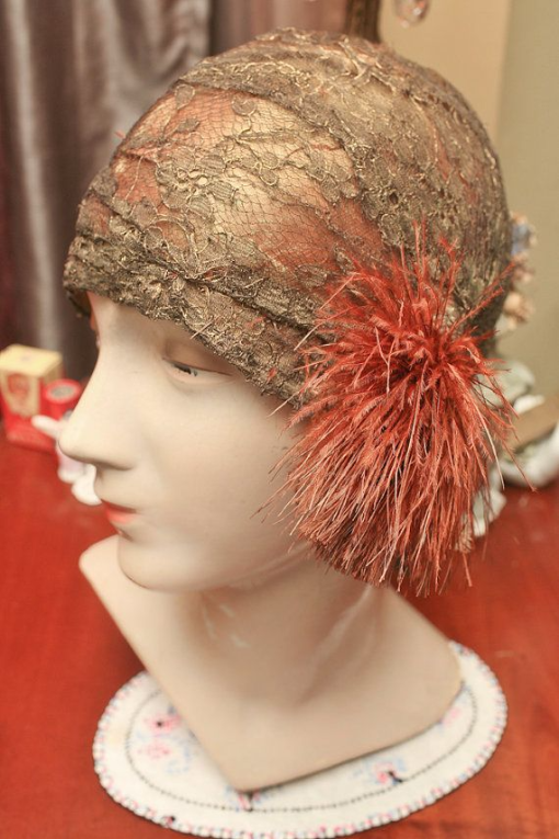 클로슈 모자 (Cloche Hat)