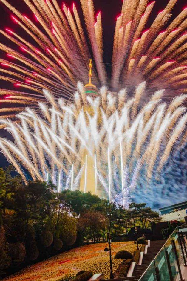 대구 이월드 일루미네이션 불꽃쇼 사진